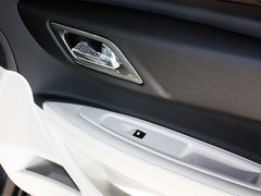 2011款 三厢 1.6L 自动 冠军版