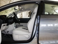 2011款 三厢 1.6L 自动 冠军版