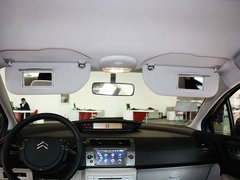2011款 三厢 1.6L 自动 冠军版
