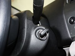 2011款 三厢 1.6L 自动 冠军版