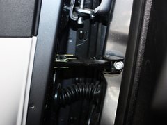 2011款 三厢 1.6L 自动 冠军版
