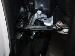 2011款 三厢 1.6L 自动 冠军版