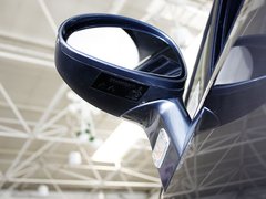 2011款 三厢 1.6L 自动 冠军版