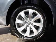 2011款 三厢 1.6L 自动 冠军版