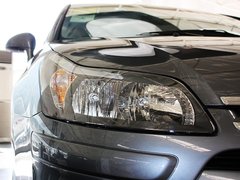 2011款 三厢 1.6L 自动 冠军版