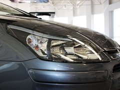 2011款 三厢 1.6L 自动 冠军版