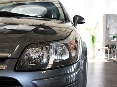 2011款 三厢 1.6L 自动 冠军版