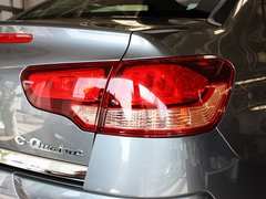 2011款 三厢 1.6L 自动 冠军版