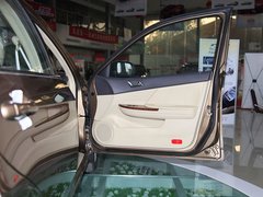 2011款 2.0L 手动 豪华型