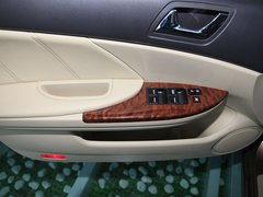 2011款 2.0L 手动 豪华型