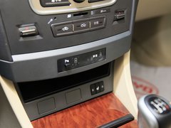 2011款 2.0L 手动 豪华型