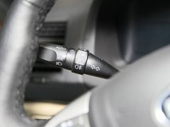 2011款 2.0L 手动 豪华型