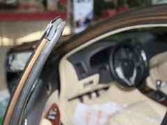 2011款 2.0L 手动 豪华型