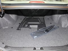 2011款 2.0L 手动 豪华型