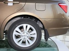2011款 2.0L 手动 豪华型