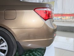2011款 2.0L 手动 豪华型