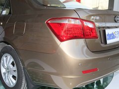2011款 2.0L 手动 豪华型