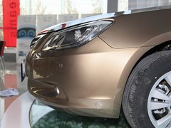 2011款 2.0L 手动 豪华型