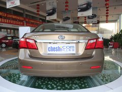 2011款 2.0L 手动 豪华型