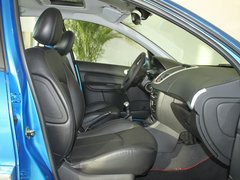 2011款 两厢 1.4L 手动 品乐版