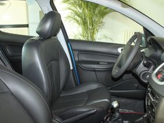 2011款 两厢 1.4L 手动 品乐版