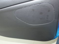 2011款 两厢 1.4L 手动 品乐版