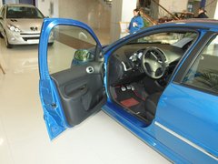 2011款 两厢 1.4L 手动 品乐版