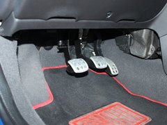 2011款 两厢 1.4L 手动 品乐版