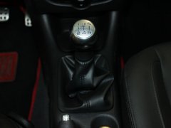 2011款 两厢 1.4L 手动 品乐版