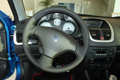 2011款 两厢 1.4L 手动 品乐版