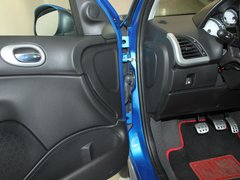 2011款 两厢 1.4L 手动 品乐版