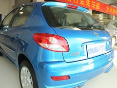 2011款 两厢 1.4L 手动 品乐版