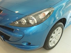 2011款 两厢 1.4L 手动 品乐版