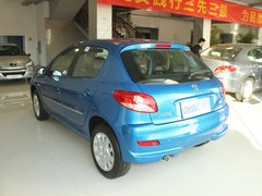 2011款 两厢 1.4L 手动 品乐版