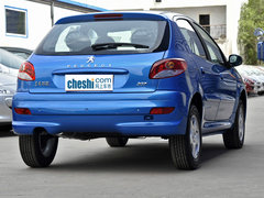 2011款 两厢 1.4L 手动 品乐版