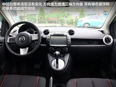 2011款 两厢 1.6L 自动 品乐版