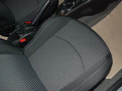 2011款 三厢 1.4L 手动 驭乐版