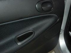 2011款 三厢 1.4L 手动 驭乐版