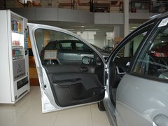 2011款 三厢 1.4L 手动 驭乐版
