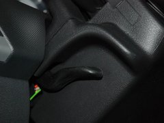 2011款 三厢 1.4L 手动 驭乐版