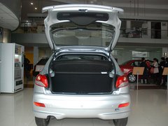 2011款 三厢 1.4L 手动 驭乐版