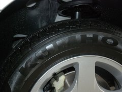 2011款 三厢 1.4L 手动 驭乐版