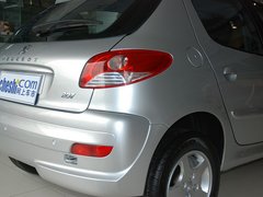2011款 三厢 1.4L 手动 驭乐版