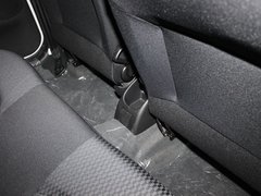 2011款 三厢 1.4L 手动 驭乐版