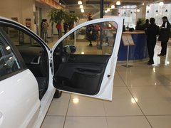 2011款 三厢 1.4L 手动 驭乐版