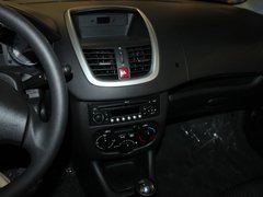 2011款 三厢 1.4L 手动 驭乐版