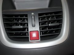 2011款 三厢 1.4L 手动 驭乐版