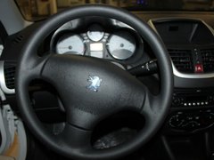 2011款 三厢 1.4L 手动 驭乐版