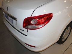 2011款 三厢 1.4L 手动 驭乐版