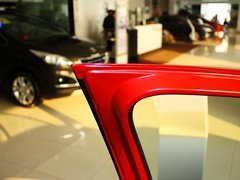 2011款 三厢 1.4L 手动 驭乐版